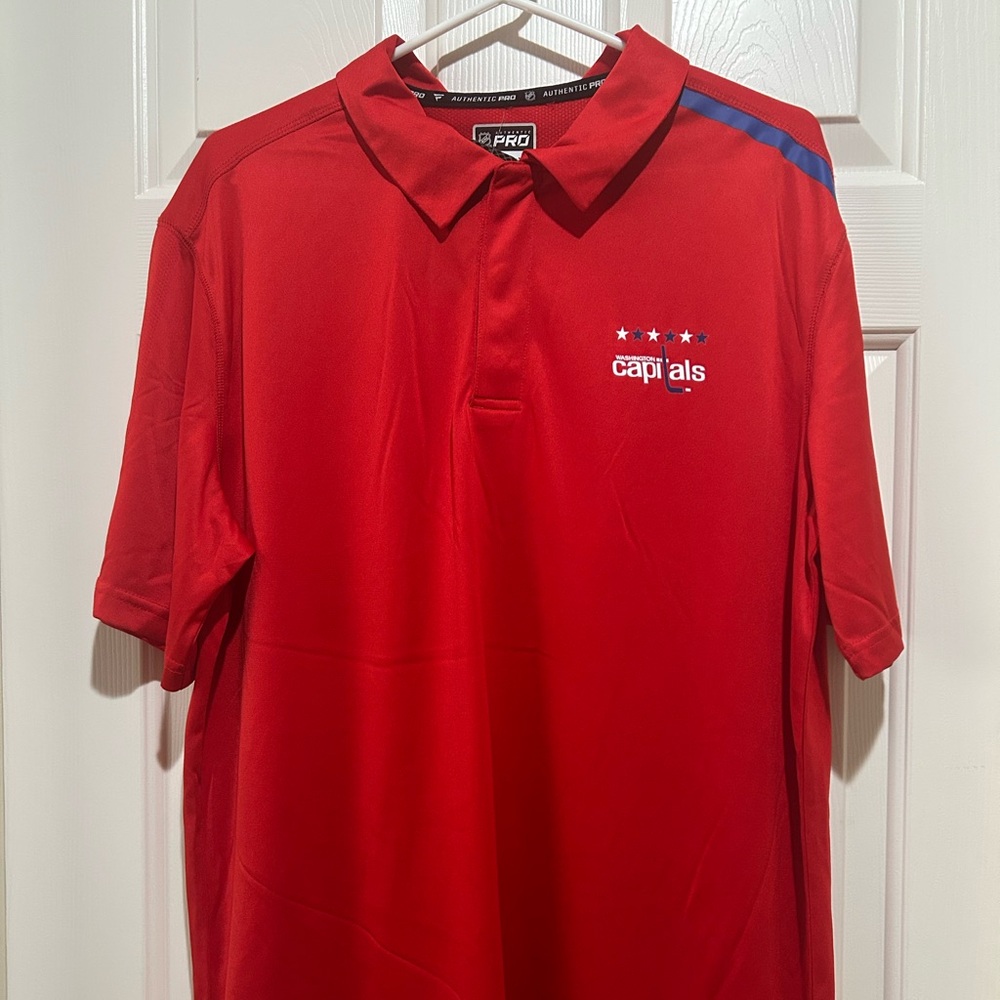 Cheer on your favorite Hockey Team!!!!Washington Capitals Red Polo Shirt